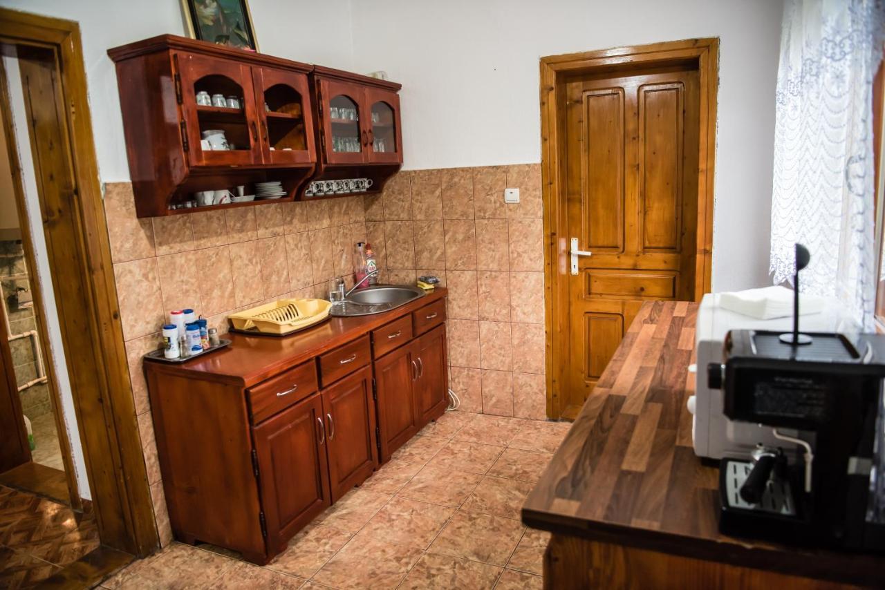 Pensiunea Amalia Gîrda de Sus Exterior foto